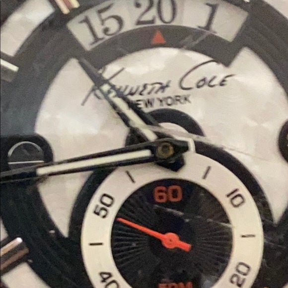 Kenneth Cole pearl face watch - Picture 2 of 5